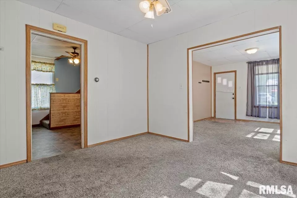  2827 S 16th St, Springfield, IL 62703 photo 9