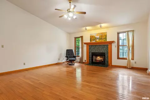 1416 Azalea Ct, Springfield, IL 62712 photo 5