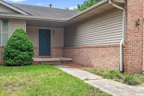 1416 Azalea Ct, Springfield, IL 62712 photo 4