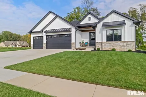504 Rock River Rd, Springfield, IL 62711 photo 2