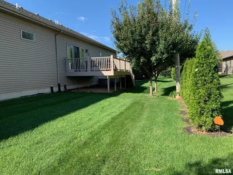 2307 Silverstone Ct, Springfield, IL 62704 photo 2