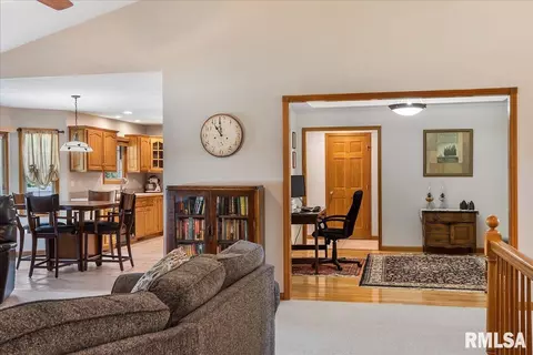 4205 Gaskell Dr, Springfield, IL 62711 photo 7