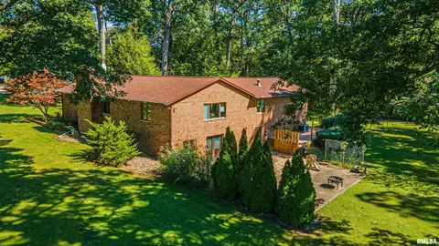 191 Timber Ln, Mount Pulaski, IL 62548 photo 57