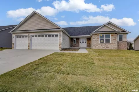 3601 Peach Tree Dr, Springfield, IL 62711