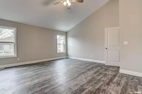 3601 Peach Tree Dr, Springfield, IL 62711 photo 16