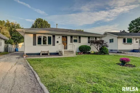 10 Midland Ct, Springfield, IL 62702 photo 4