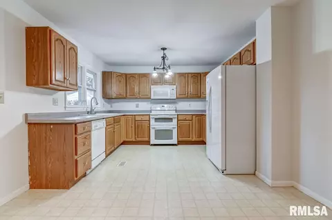 10 Midland Ct, Springfield, IL 62702 photo 15