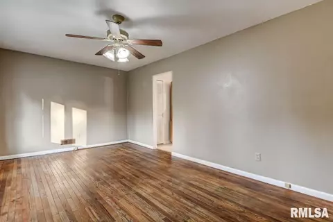 10 Midland Ct, Springfield, IL 62702 photo 7