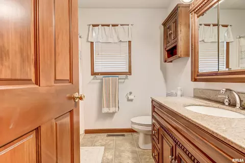 1008 Post Rd, Springfield, IL 62712 photo 32