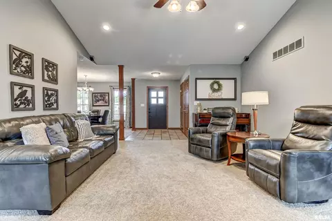 1008 Post Rd, Springfield, IL 62712 photo 10