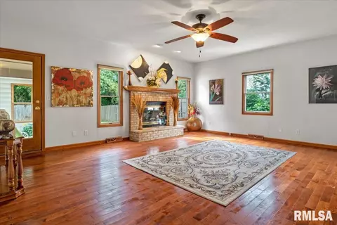 420 Clipper Rd, Springfield, IL 62711 photo 6