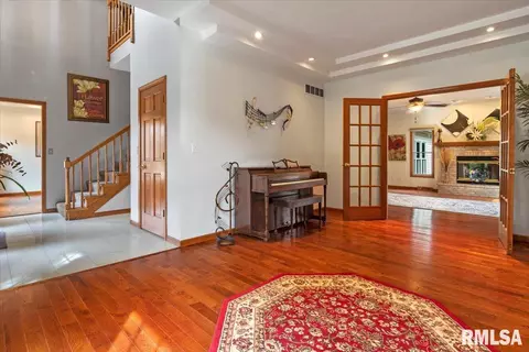 420 Clipper Rd, Springfield, IL 62711 photo 2