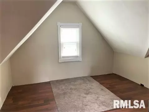 1055 N 6th St, Springfield, IL 62702 photo 42