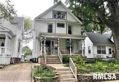 1055 N 6th St, Springfield, IL 62702 photo 1