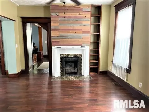 1055 N 6th St, Springfield, IL 62702 photo 12