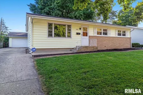 2118 Warwick Dr, Springfield, IL 62704 photo 1