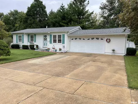 2033 Henley Rd, Springfield, IL 62702 photo 1