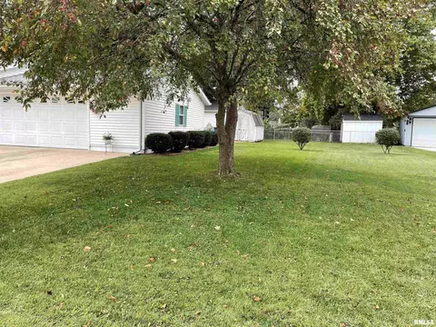 2033 Henley Rd, Springfield, IL 62702 photo 18