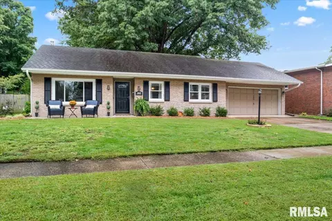 160 Lost Tree Dr, Springfield, IL 62704 photo 2