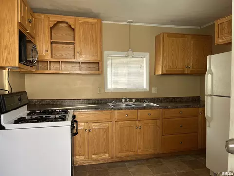 2123 N 17th St, Springfield, IL 62702 photo 6