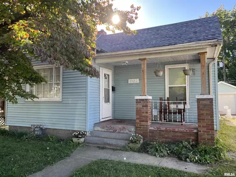 2123 N 17th St, Springfield, IL 62702 photo 1