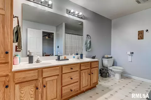 5401 Bunting Rd, Springfield, IL 62711 photo 18