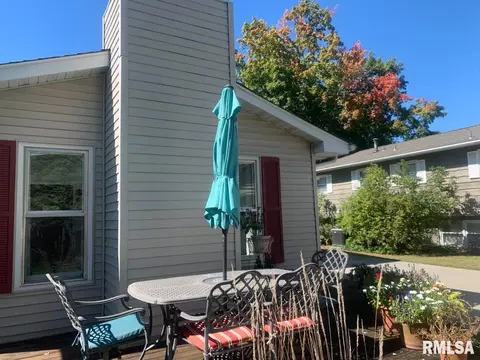 1232 Wickford St, Springfield, IL 62704 photo 3