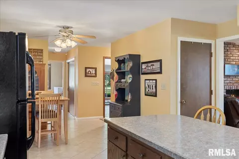 4403 Cockrell Ln, Springfield, IL 62711 photo 12