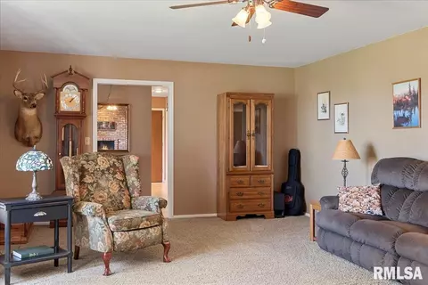 4403 Cockrell Ln, Springfield, IL 62711 photo 5