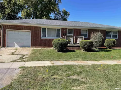2007 N 16th St, Springfield, IL 62702 photo 1