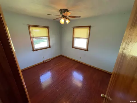 2007 N 16th St, Springfield, IL 62702 photo 8