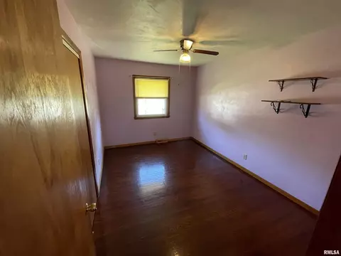 2007 N 16th St, Springfield, IL 62702 photo 4