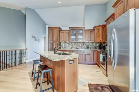 2902 Cronin Dr, Springfield, IL 62711 photo 8