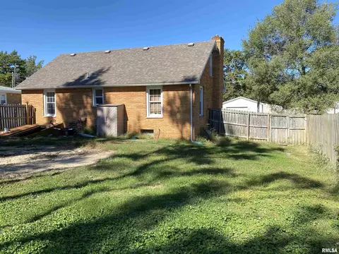 612 Spaulding St, Riverton, IL 62561 photo 24