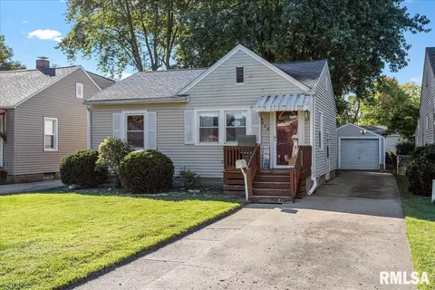 408 E Kern St, Springfield, IL 62703 photo 2