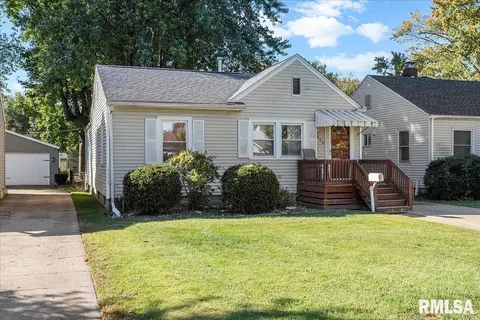 408 E Kern St, Springfield, IL 62703 photo 3