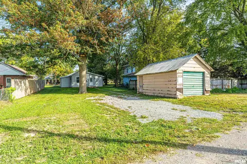 211 3rd St, Lincoln, IL 62656 photo 20