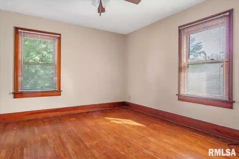 2528 S 10th St, Springfield, IL 62703 photo 23