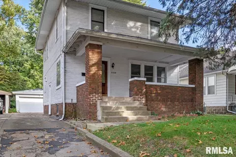 2528 S 10th St, Springfield, IL 62703 photo 1