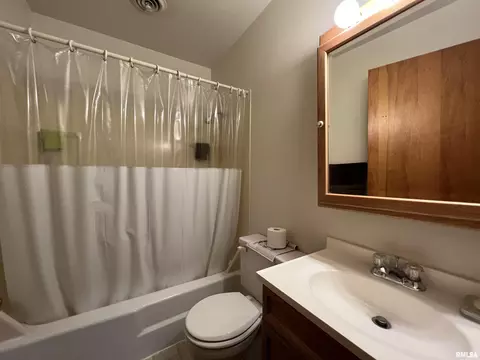 800 Converse Ave, Springfield, IL 62702 photo 5