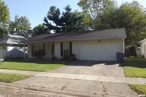 3500 St Francis Dr, Springfield, IL 62703