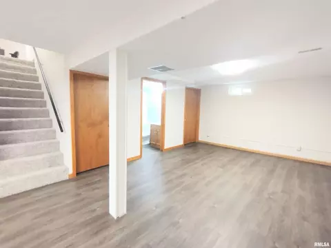 2204 Montclair Dr, Springfield, IL 62704 photo 37