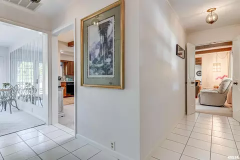 149 Pinehurst Dr, Springfield, IL 62704 photo 18