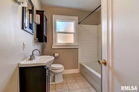 1235 Monument Ave, Springfield, IL 62702 photo 17