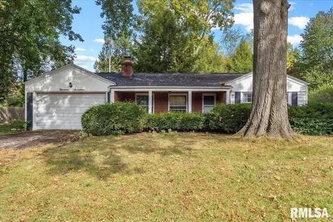 1917 Lindsay Rd, Springfield, IL 62704 photo 1