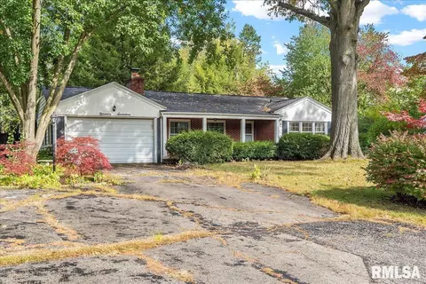 1917 Lindsay Rd, Springfield, IL 62704 photo 3
