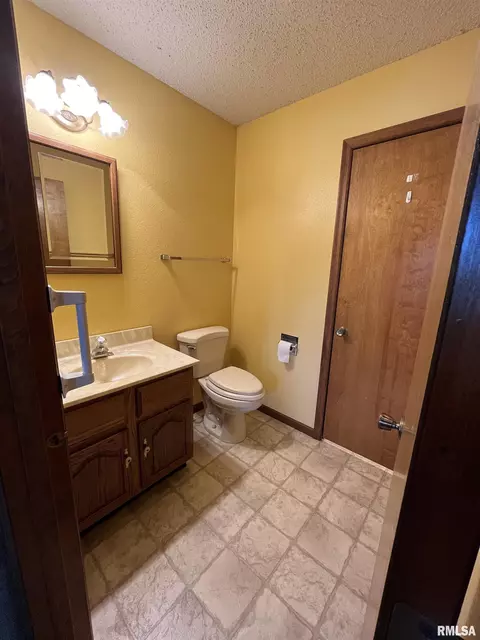 2415 Raleigh Dr, Springfield, IL 62704 photo 12