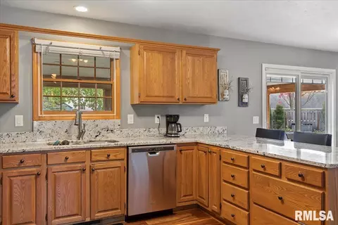 1030 Willowbrook Dr, Springfield, IL 62711 photo 24