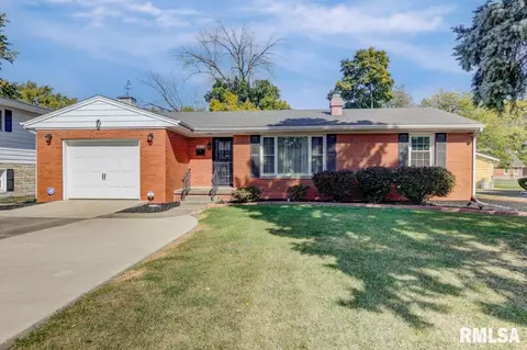 2113 Sangamon Ave, Springfield, IL 62702 photo 1