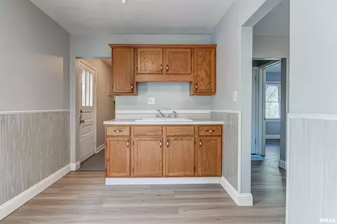1829 N 20th St, Springfield, IL 62702 photo 11